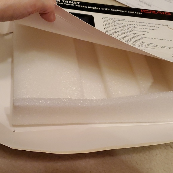 9" Touch Screen Bluetooth Tablet with Keyboard & Case & Original Box/Docs - Picture 10 of 13